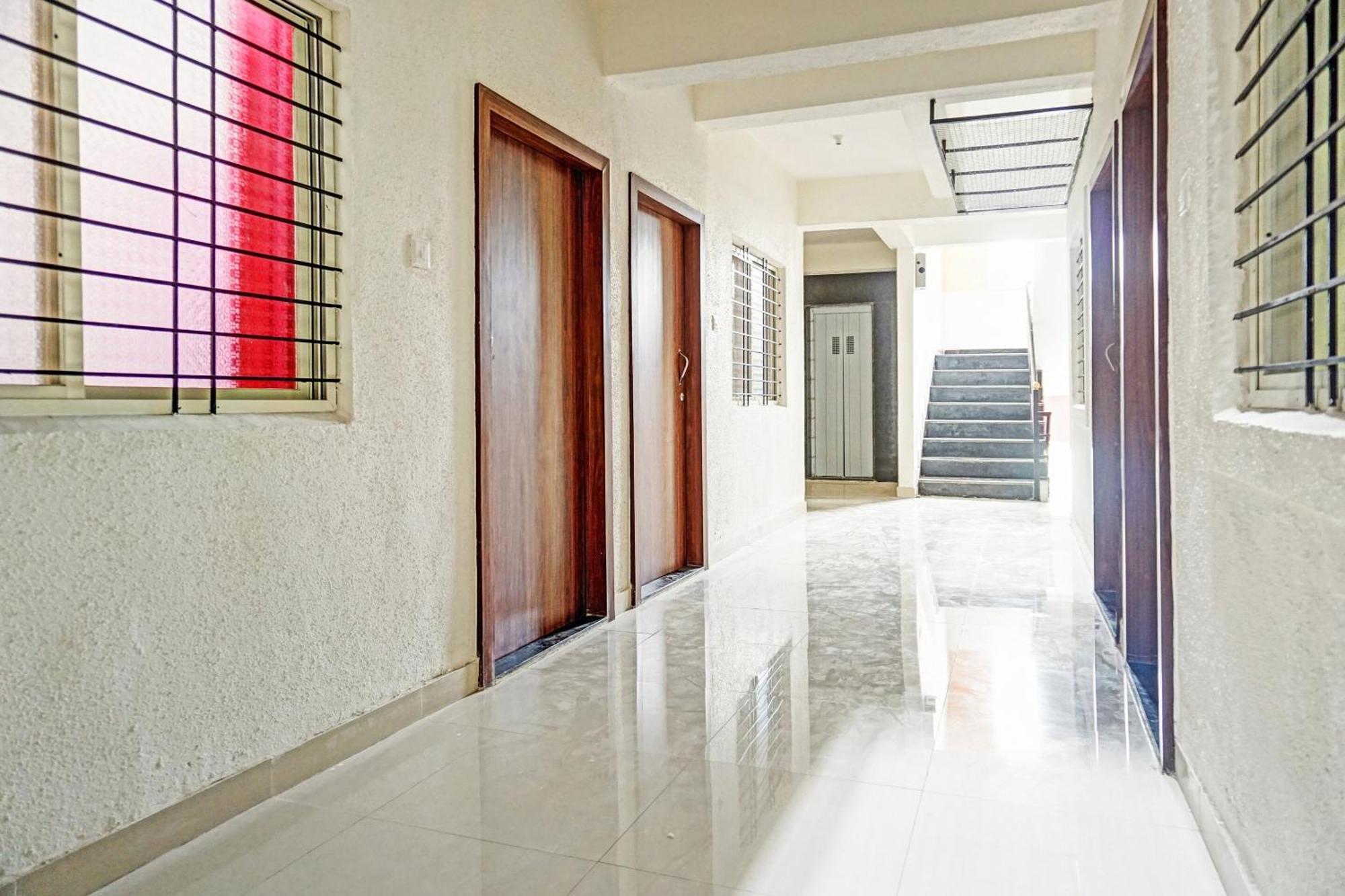 Spot On Siddhi Home Stay ヒンジャワディー エクステリア 写真