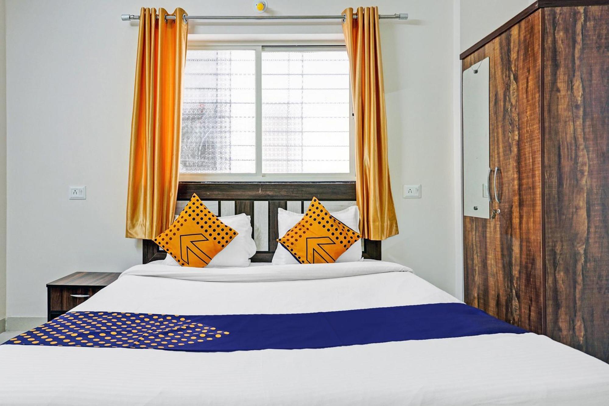 Spot On Siddhi Home Stay ヒンジャワディー エクステリア 写真